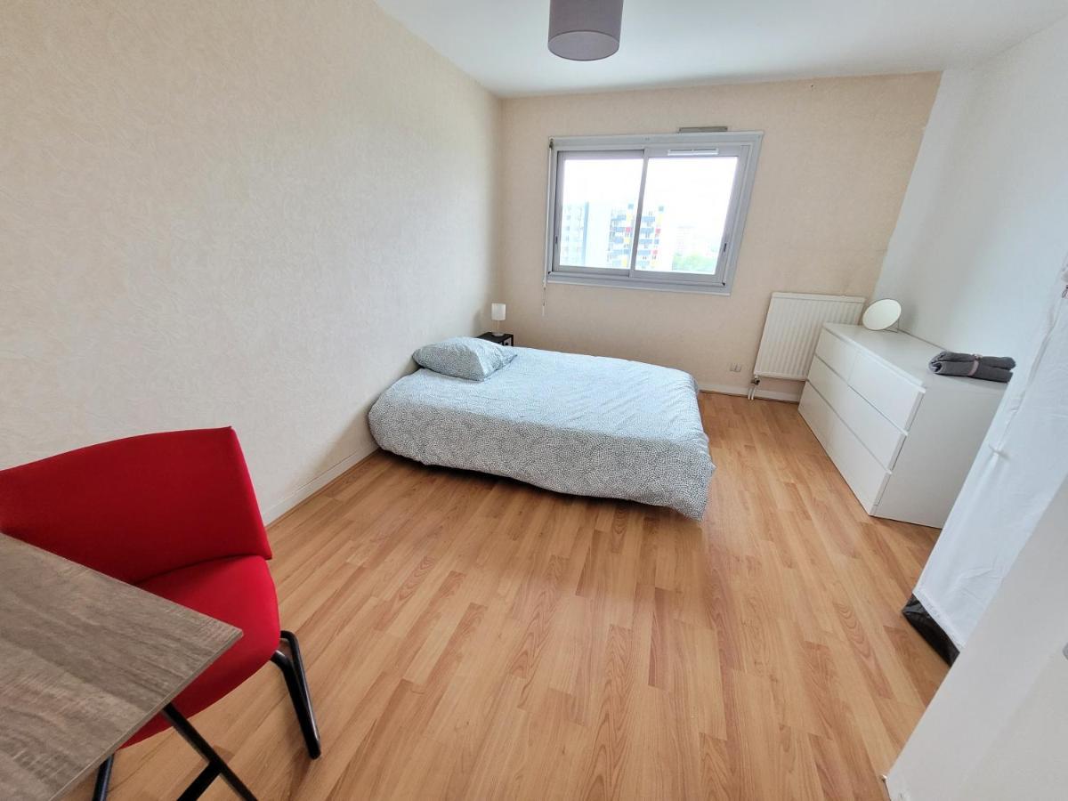 Appartement T5 Avec 4 Lits Doubles بريست المظهر الخارجي الصورة