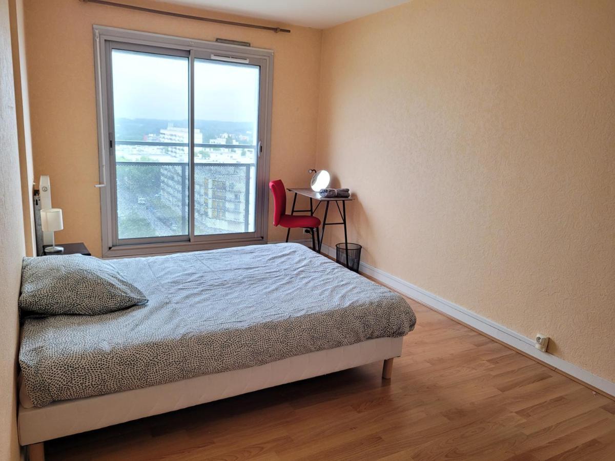 Appartement T5 Avec 4 Lits Doubles بريست المظهر الخارجي الصورة